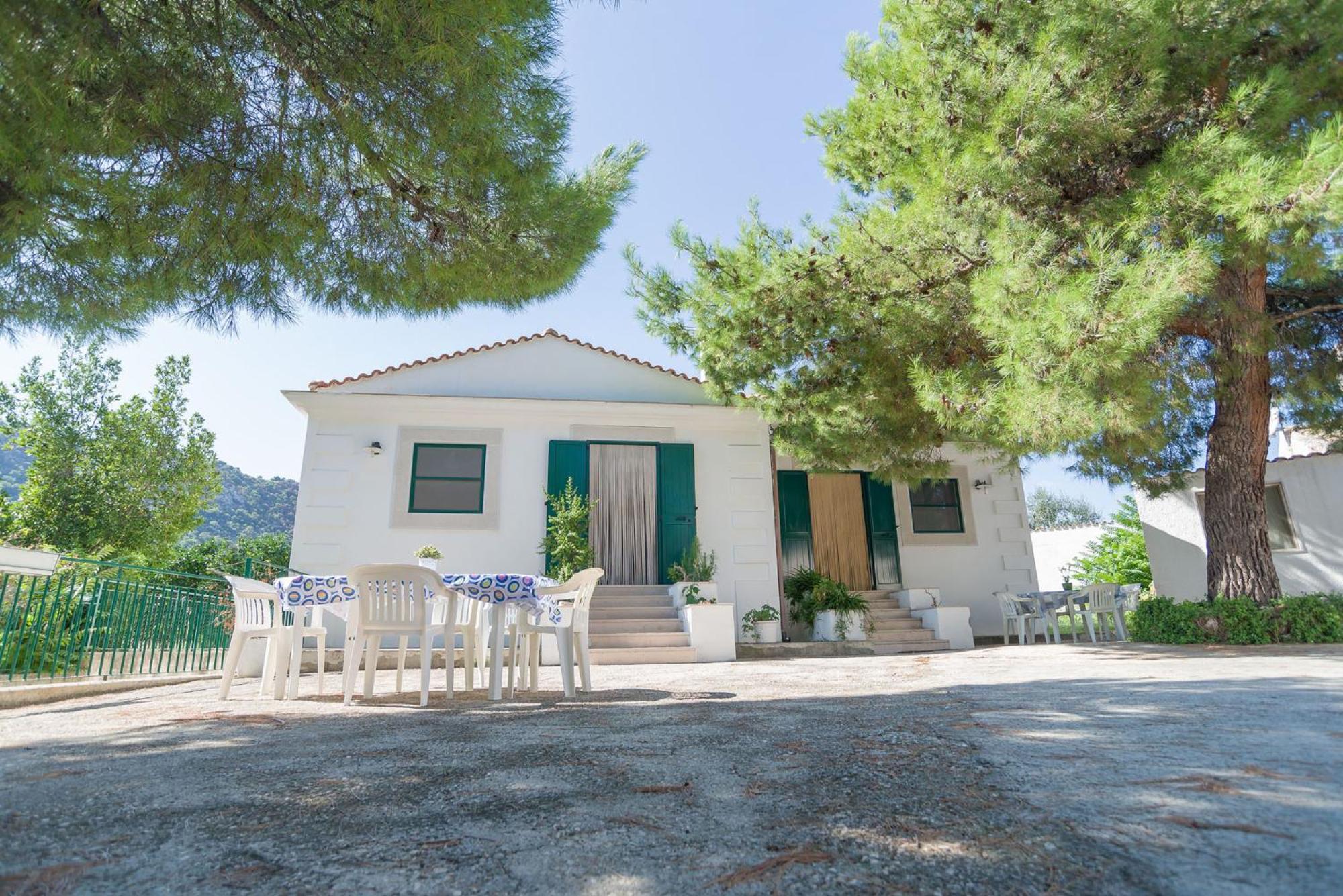 Case Vacanze Uliveto Mattinata Exterior foto