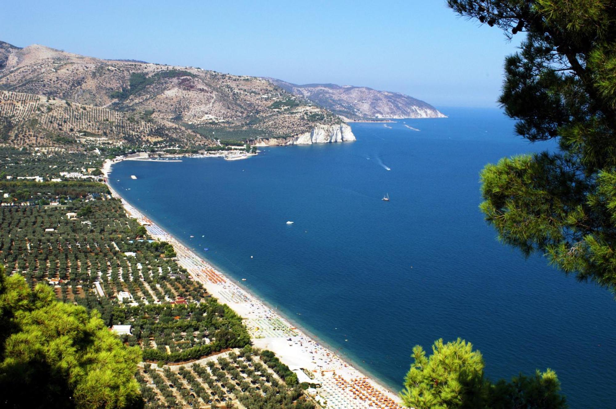 Case Vacanze Uliveto Mattinata Exterior foto