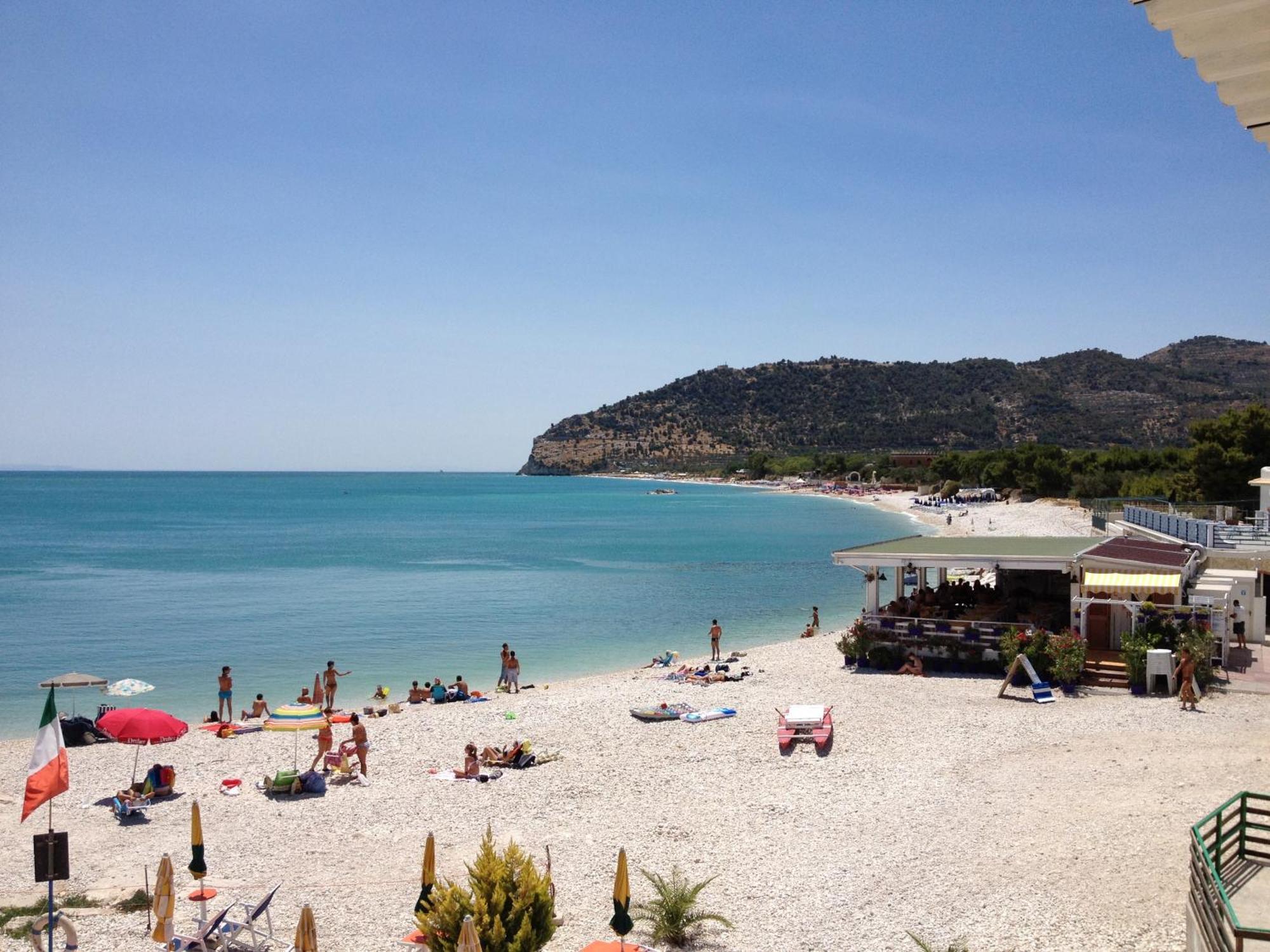 Case Vacanze Uliveto Mattinata Exterior foto