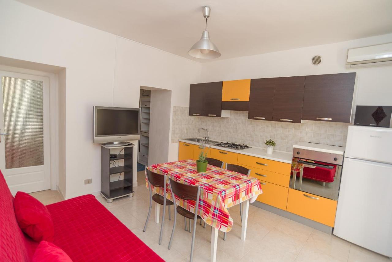 Case Vacanze Uliveto Mattinata Exterior foto